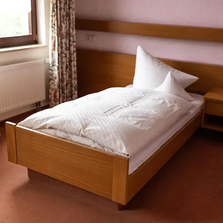 Spelsberg 3* آلتنا